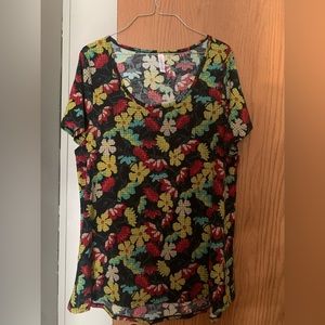 Lularoe Floral Perfect T Size XL